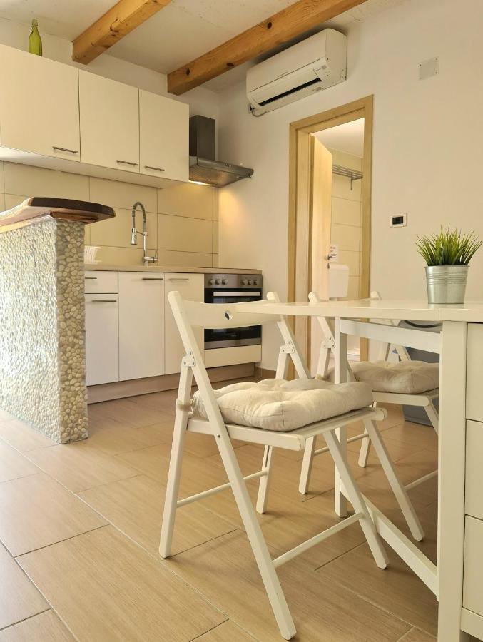 Apartments Sveti Ivan Mošćenička Draga Dış mekan fotoğraf