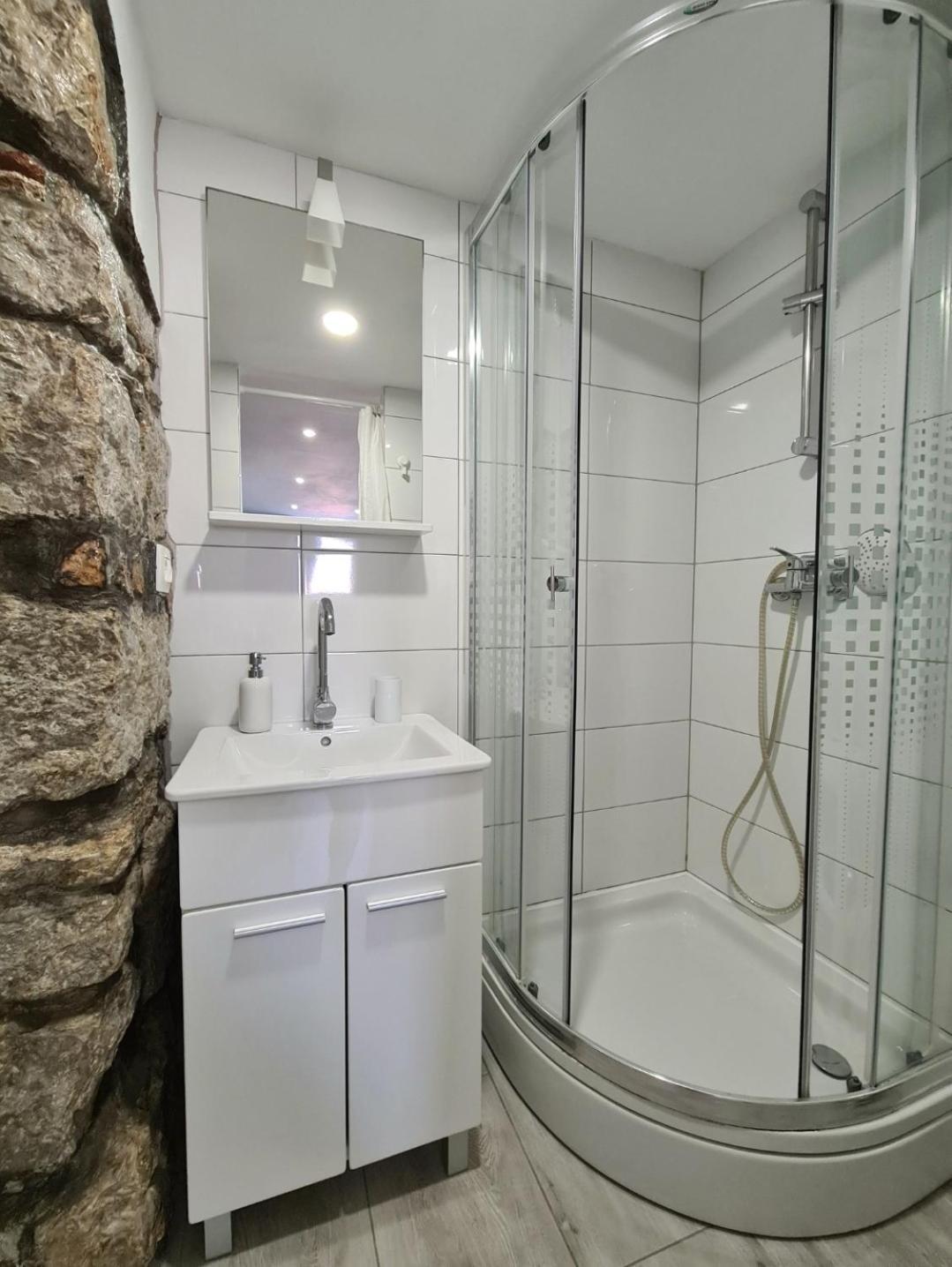 Apartments Sveti Ivan Mošćenička Draga Oda fotoğraf