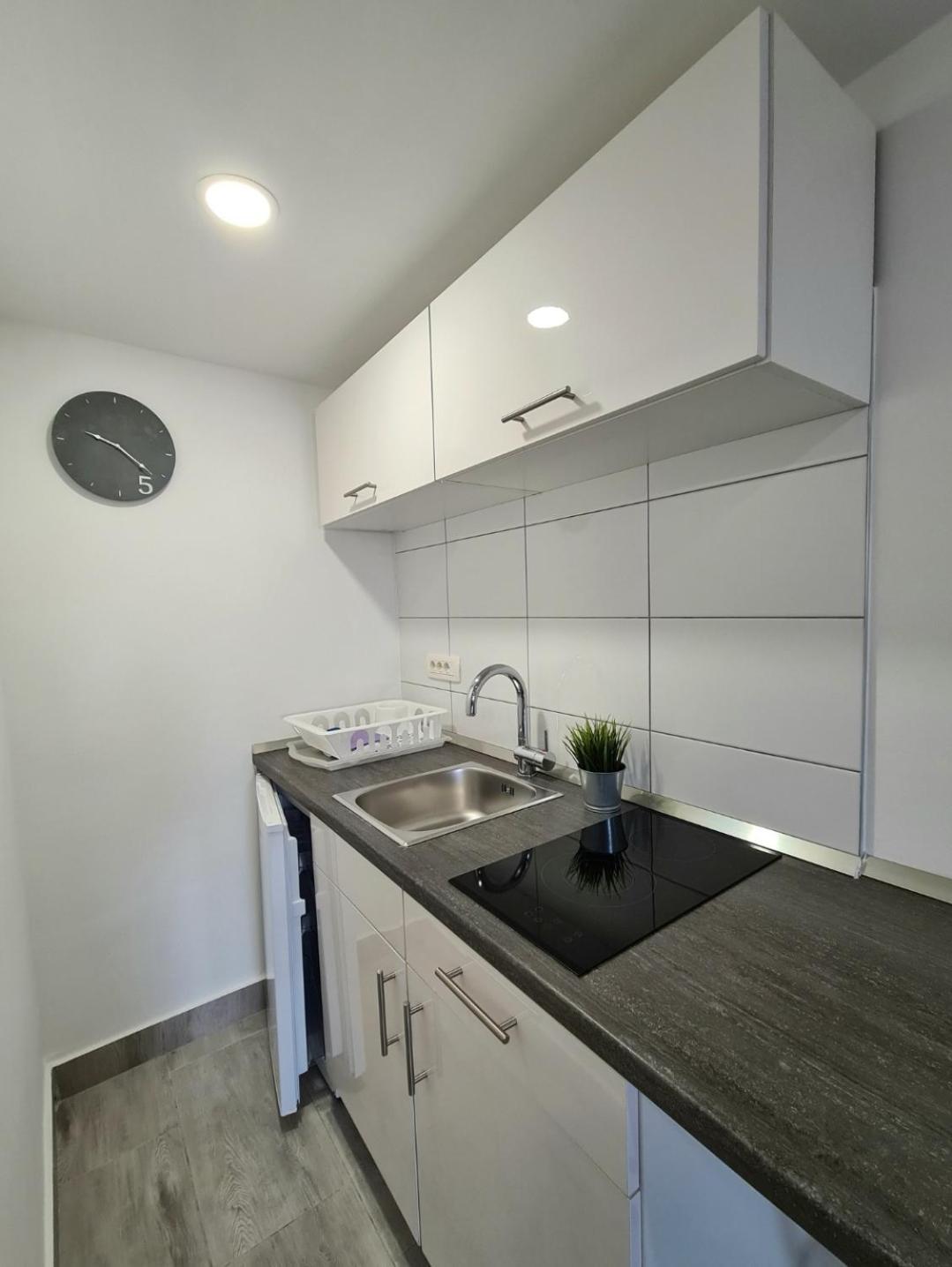 Apartments Sveti Ivan Mošćenička Draga Oda fotoğraf